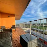 Apartment 100 Qm Penthouse, Self-check-in, 2 Parkplätze Graz