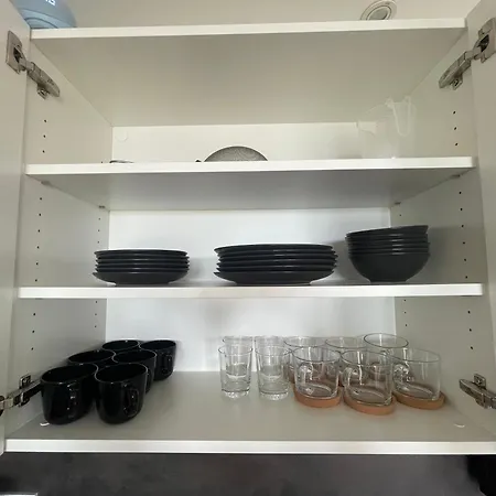 100 Qm Penthouse, Self-check-in, 2 Parkplaetze *