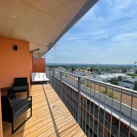 100 Qm Penthouse, Self-check-in, 2 Parkplaetze Apartmán Štýrský Hradec
