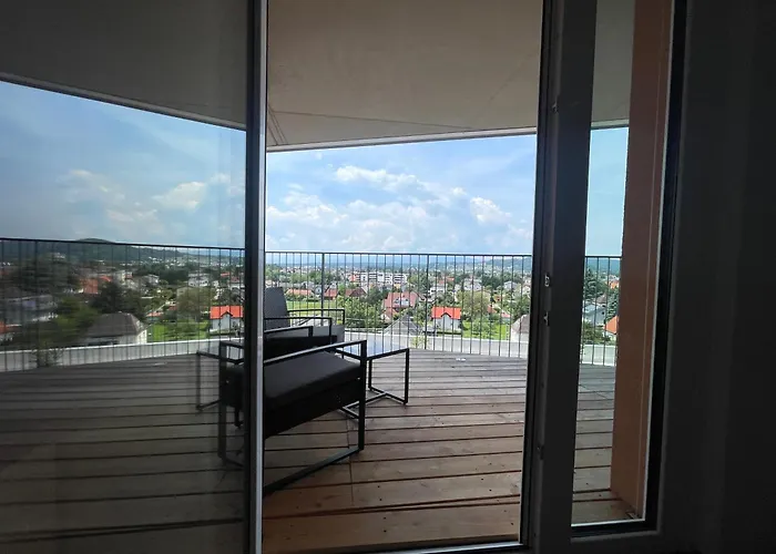 Apartment 100 Qm Penthouse, Self-check-in, 2 Parkplaetze Graz