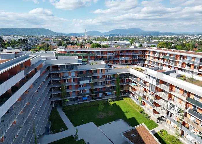 100 Qm Penthouse, Self-check-in, 2 Parkplaetze Graz